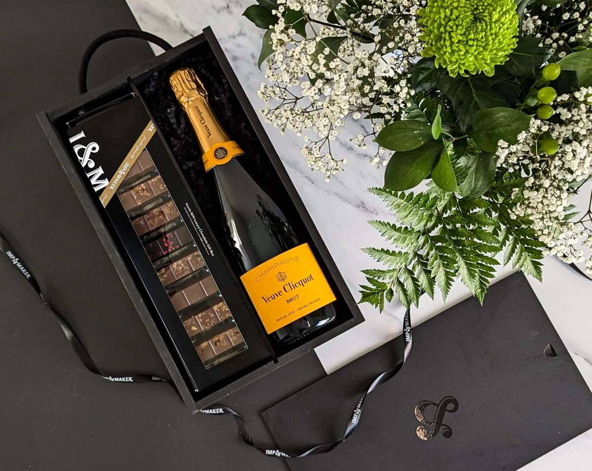 Veuve Clicquot Champagne & Signature Chocolate Wooden Gift Box
