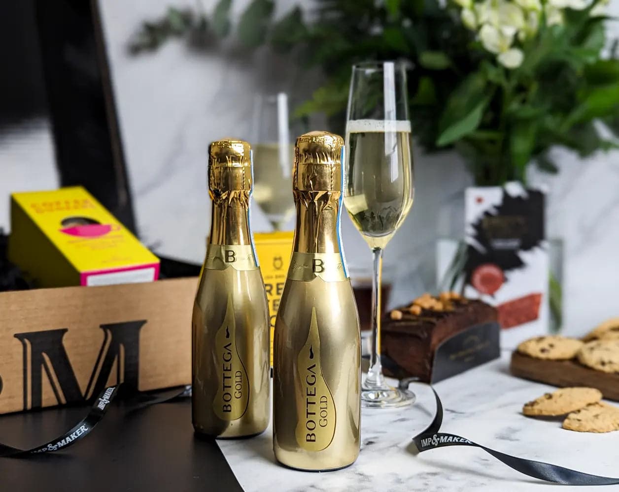 Afternoon Tea & Fizz Gift Box - IMP & MAKER