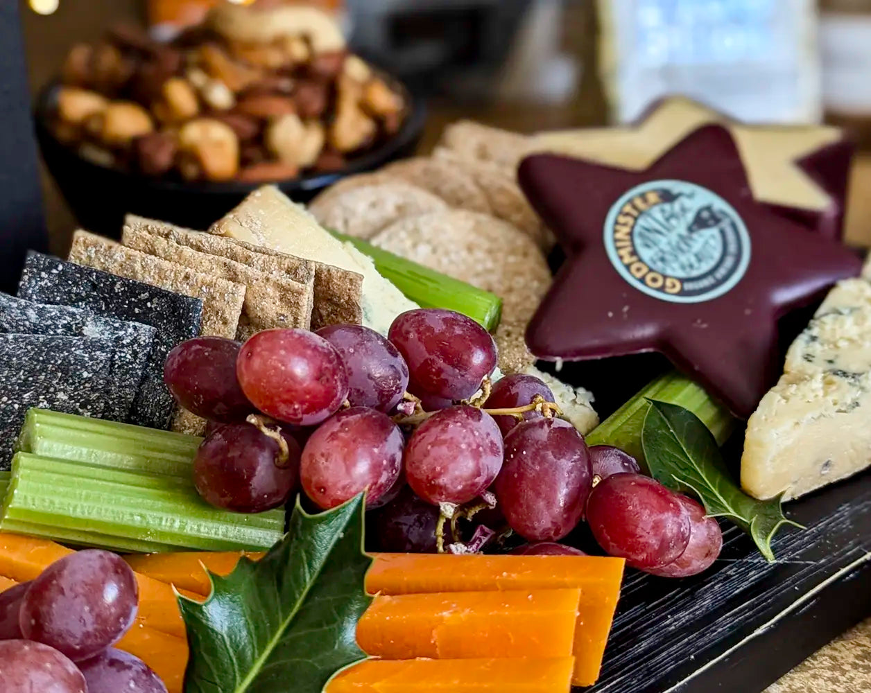 Merry Cheese-mas Gift Hamper | IMP & MAKER