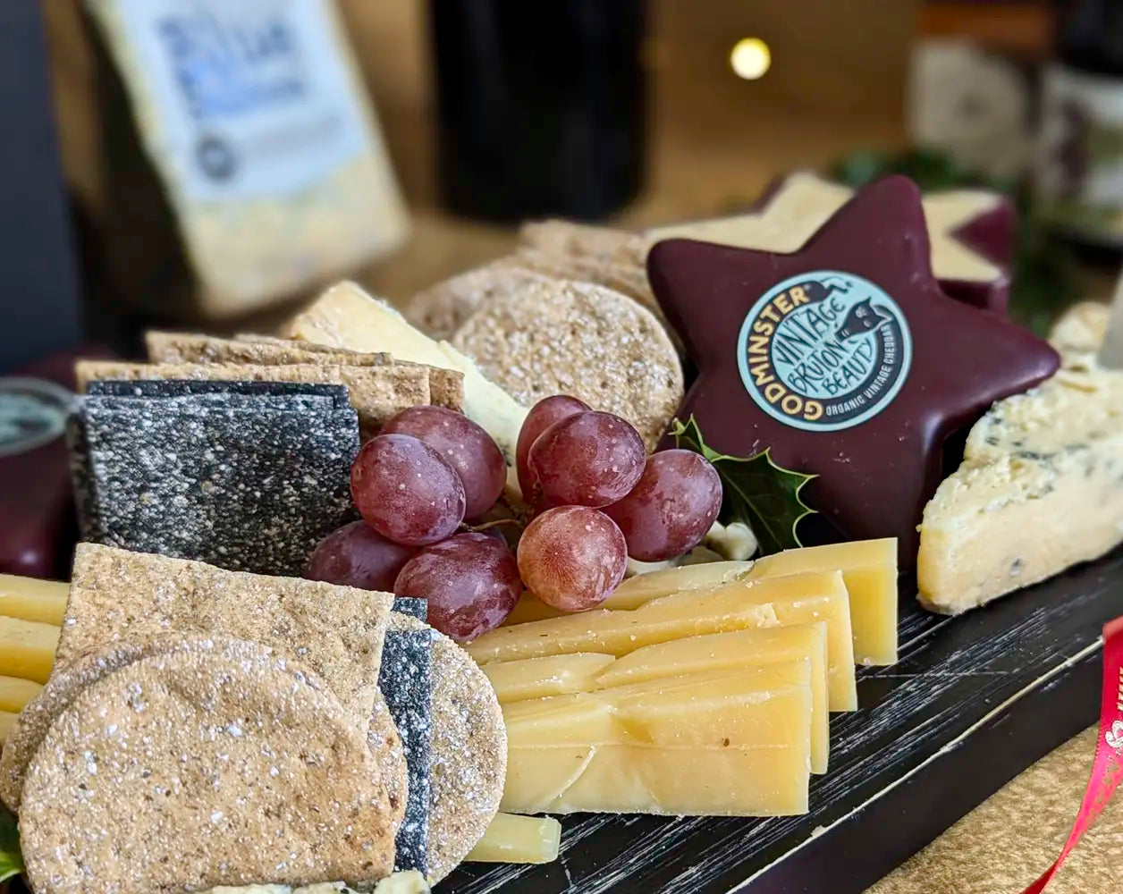 Signature Christmas Cheese Board & Red Wine Gift Hamper| IMP & MAKER