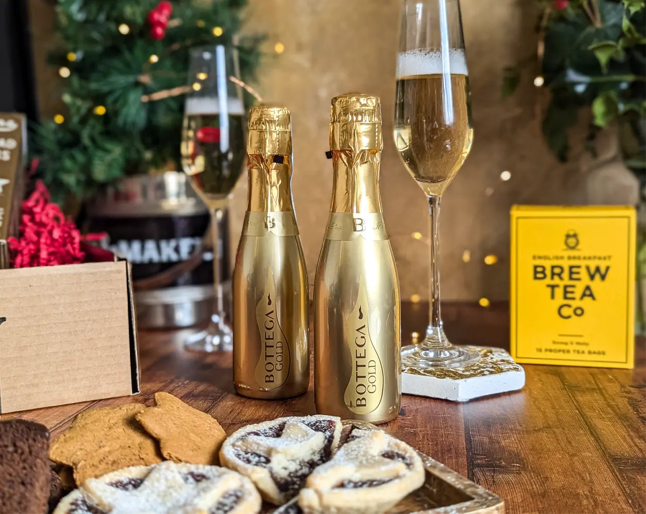 Christmas Afternoon Tea & Fizz Gift Hamper - IMP & MAKER