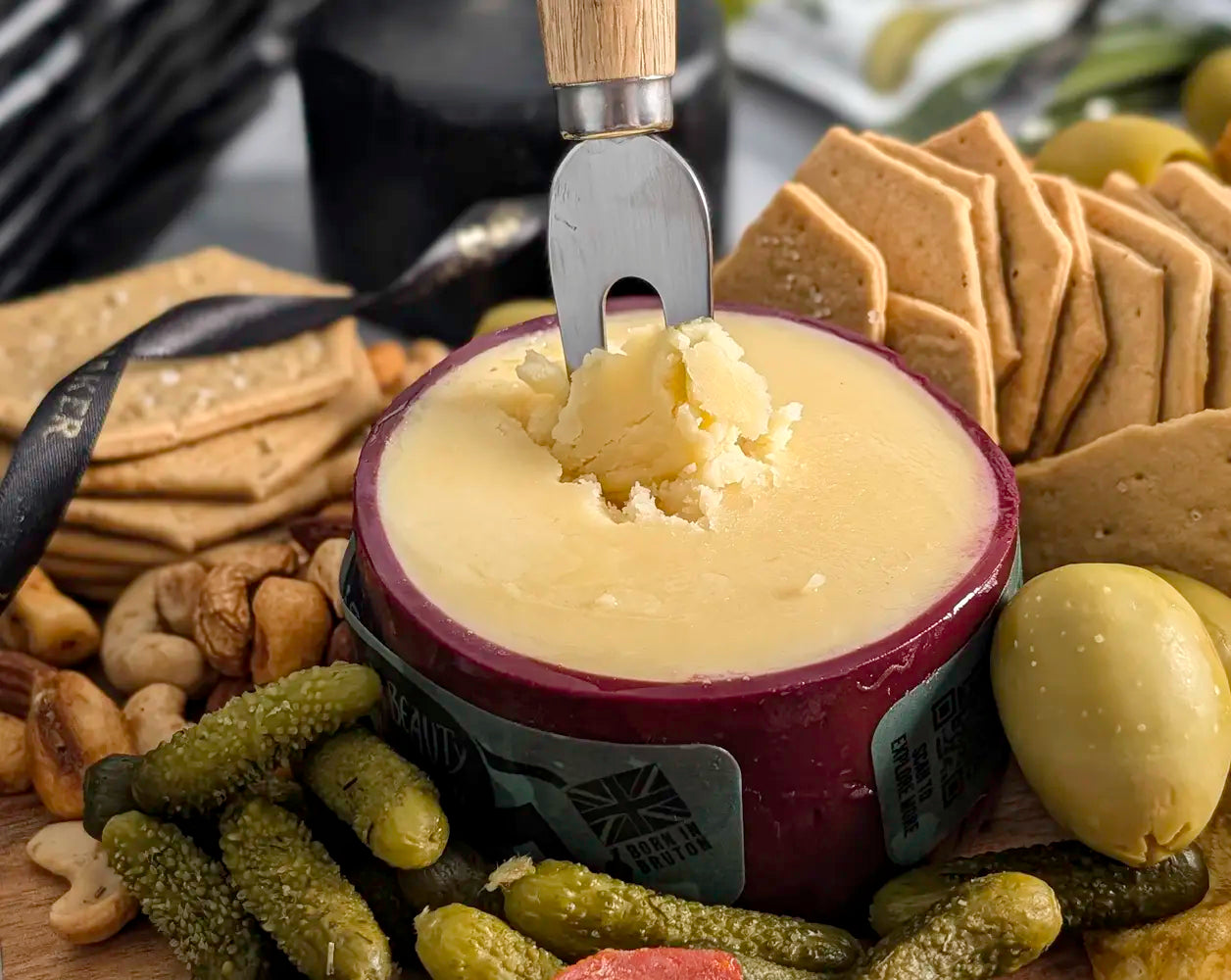 Green Yurts Cheeseboard Experience Hamper | IMP & MAKER