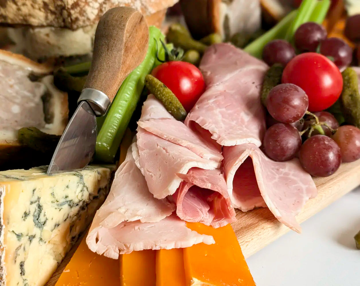 Green Yurts Posh Ploughman's Gift Hamper | IMP & MAKER