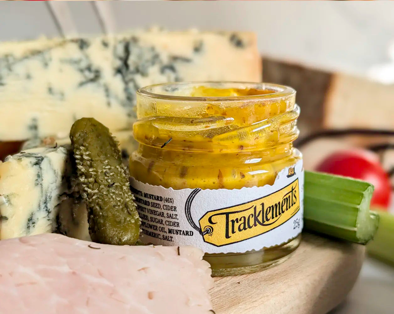 Green Yurts Posh Ploughman's Gift Hamper | IMP & MAKER
