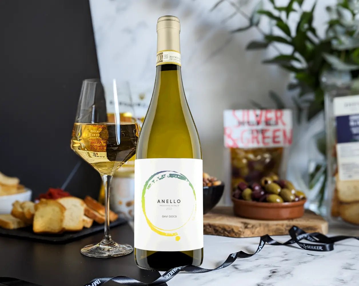 Luxury Italian White Wine & Nibbles Hamper - IMP & MAKERIMP & MAKERIMP766