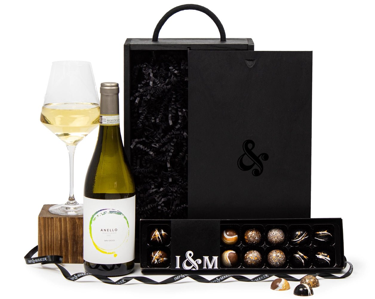 Luxury White Wine & Chocs in Wooden Gift Box - IMP & MAKERIMP & MAKERBOX210IMP & MAKERLuxury White Wine & Chocs in Wooden Gift Box