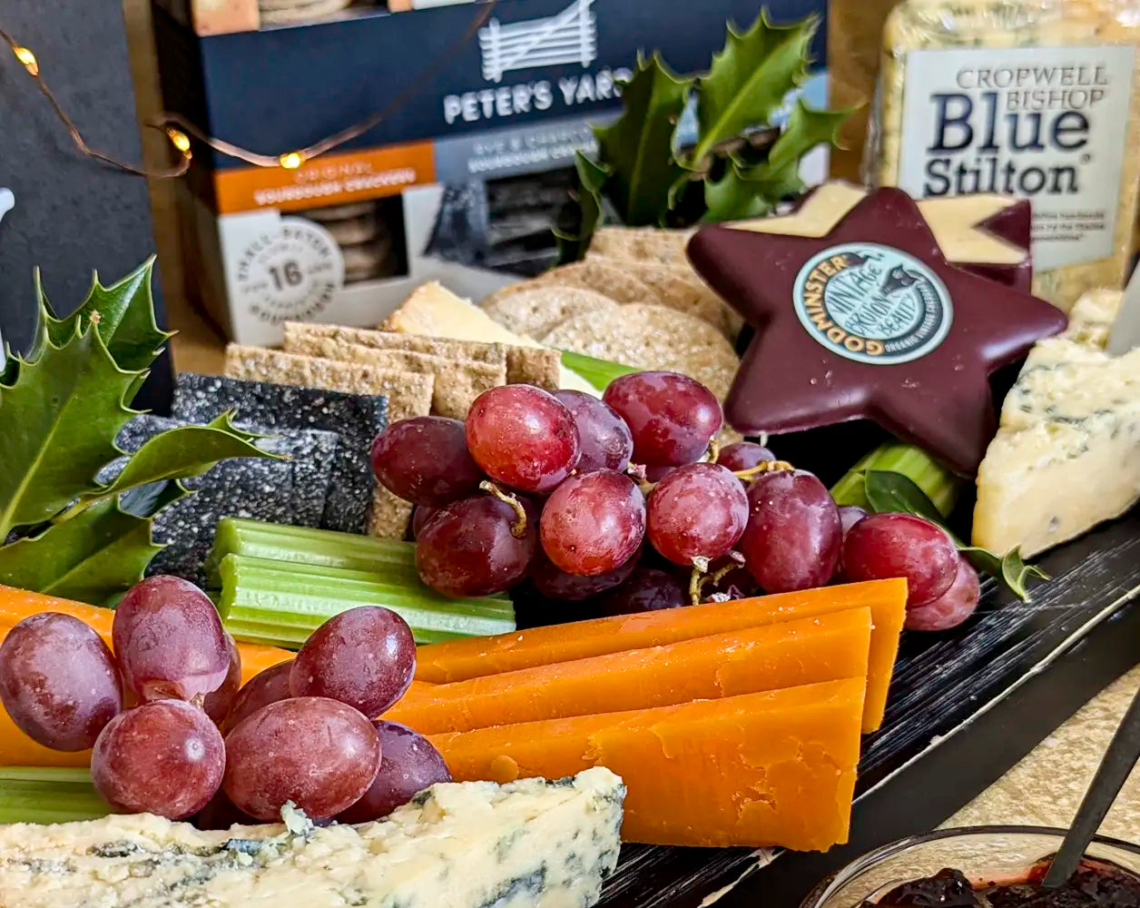 Merry Cheese-mas Gift Hamper | IMP & MAKER