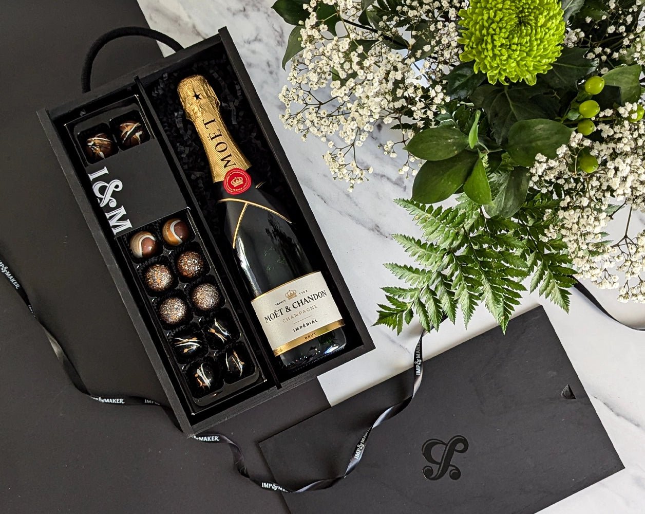 Moet Champagne & Chocs in Wooden Gift Box - IMP & MAKERIMP & MAKERBOX204IMP & MAKERMoet Champagne & Chocs in Wooden Gift Box