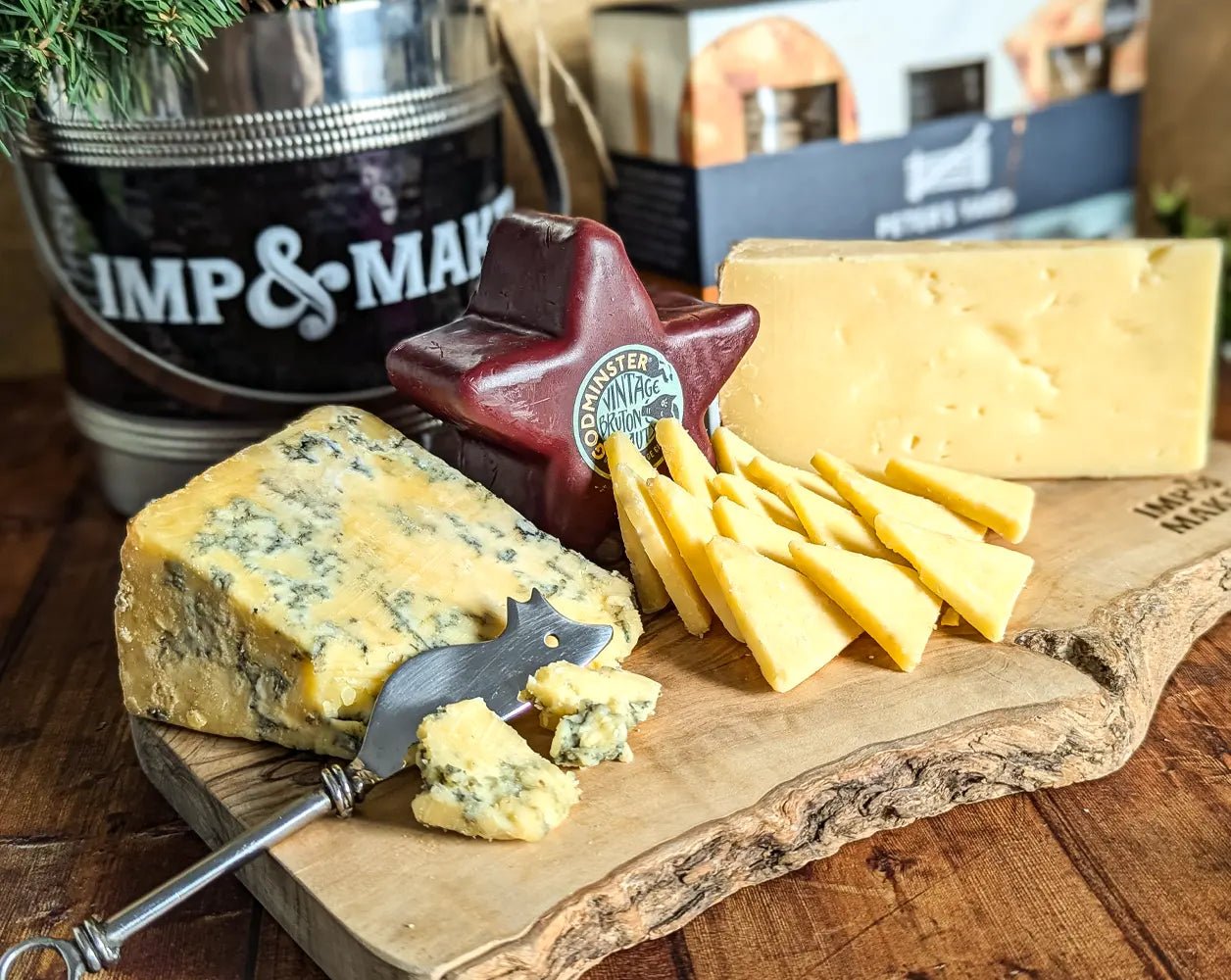 Signature Christmas Port & Cheese Gift Hamper - IMP & MAKER