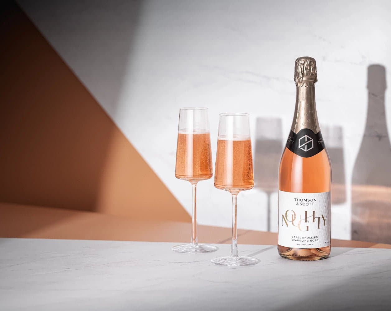 Thomson & Scott Noughty Non - Alcoholic Sparkling Rosé 75cl 0.0% ABV - IMP & MAKER