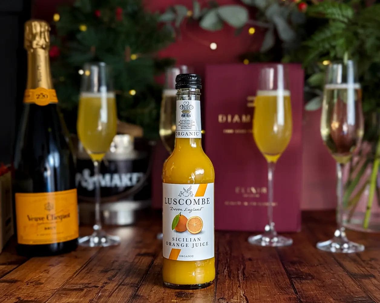 Veuve Clicquot Champagne Bucks Fizz Gift Hamper - IMP & MAKERIMP & MAKERXMAS9