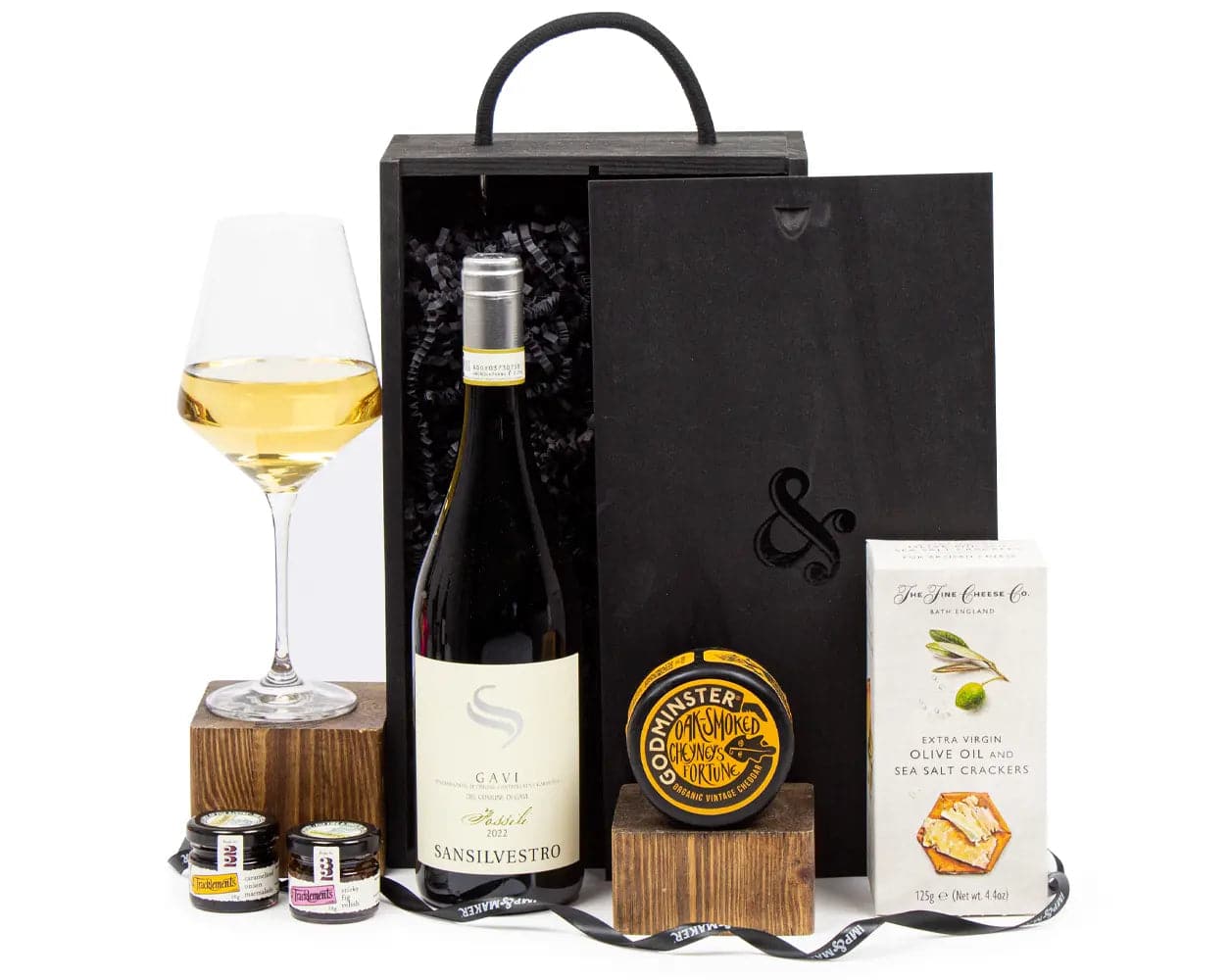 White Wine Cheese & Chutney Gift Box - IMP & MAKER